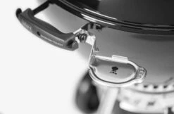 Weber Master-Touch GBS Premium SE E-5775 Houtskoolbarbecue -Weber Winkel 52246 weber master touch gbs premiumhoutskoolbarbecue